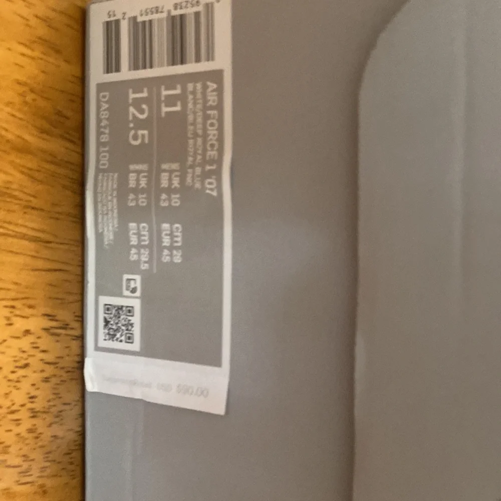 Air Force 1 (price FIRM) - Picture 6 of 6